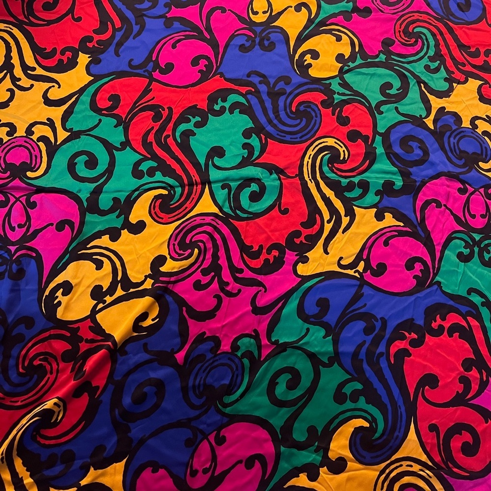 Gucci Vibrant Silk Scarf - Picture 4 of 7
